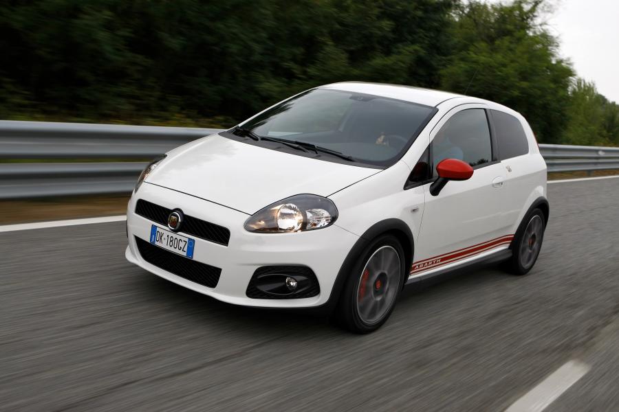  Abarth Grande Punto (199) 2007 года  (WW) (фото 4 из 46)
